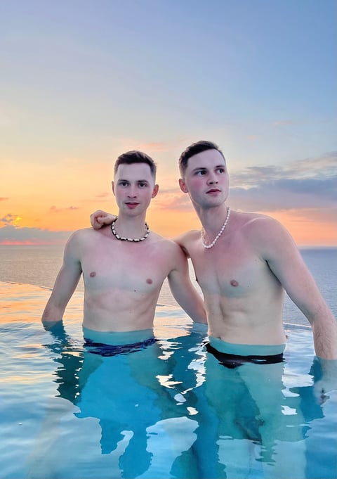 chatnmate.com czechgaytwins profile on OnlyFans in czech-republic category