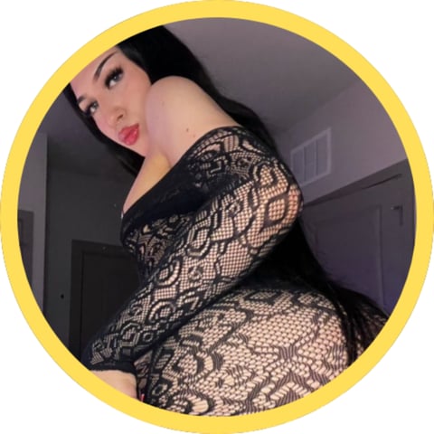 chatnmate.com prettypinkuziii profile on OnlyFans in femboy category